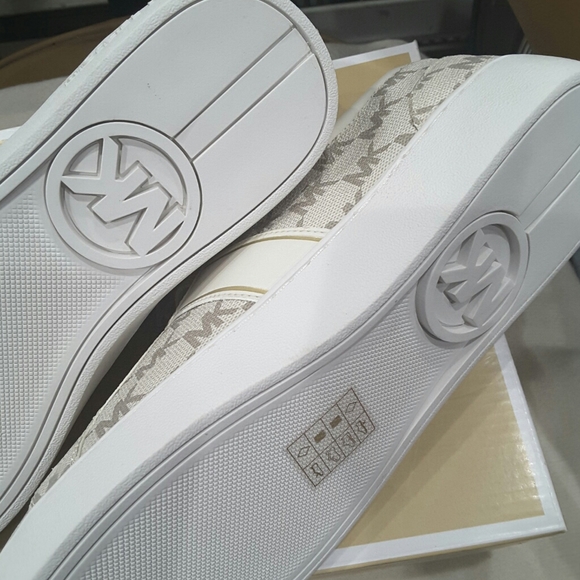 MICHAEL KORES JUNO STRIPE LACE UP HERITAGE CANVAS - Picture 6 of 9